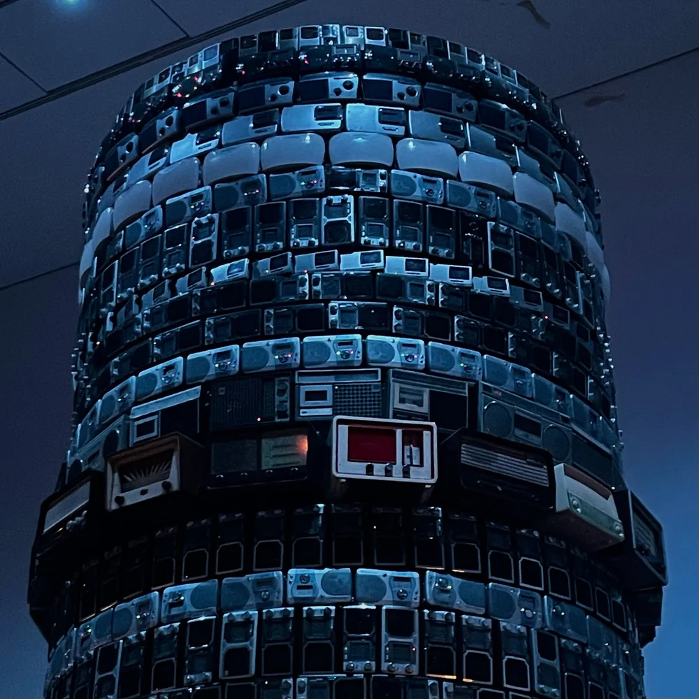 What Have We Really Left Behind? project by Imanol Iraeta Aguirre - Academic article and critical theory